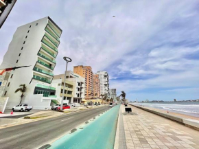 The One 14 frente al malecón! vista al lago
